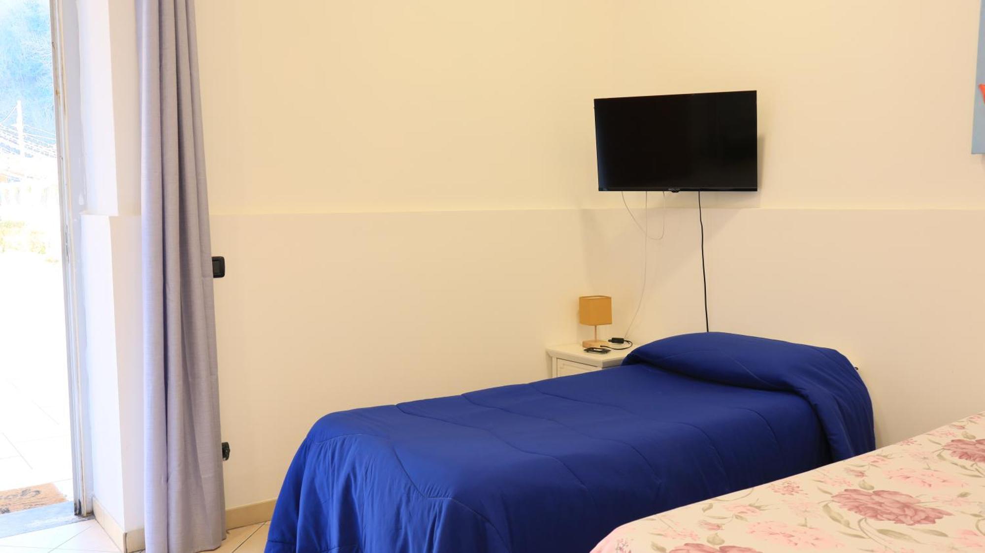 Хостел Stabia Gulfview Кастелламмаре-ди-Стабия Экстерьер фото