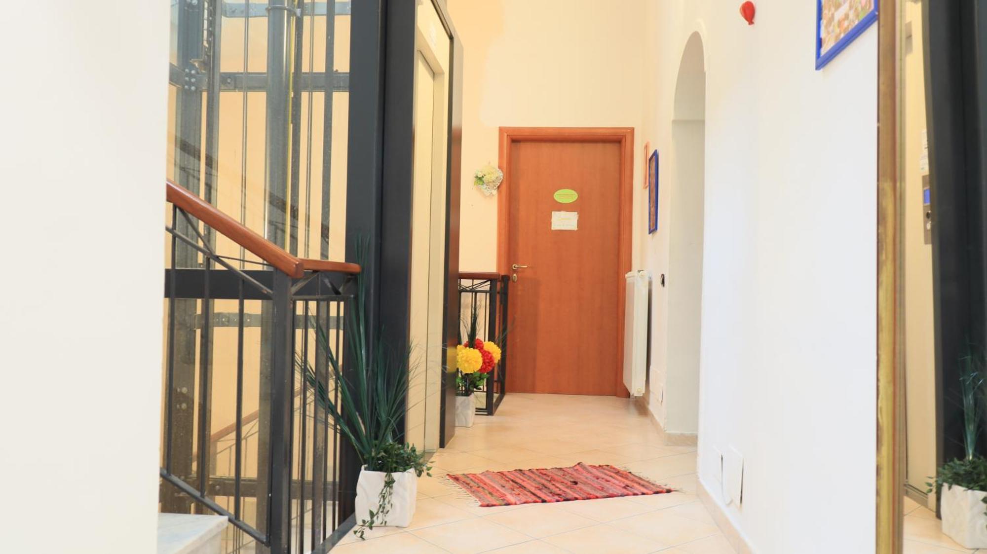 Хостел Stabia Gulfview Кастелламмаре-ди-Стабия Экстерьер фото
